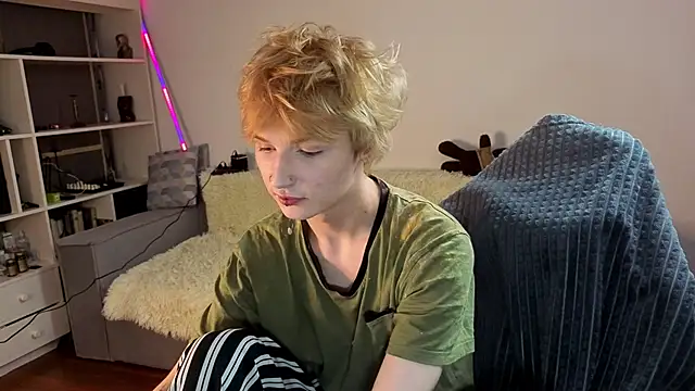 Your avatar online show from 09/12/25, 06:52