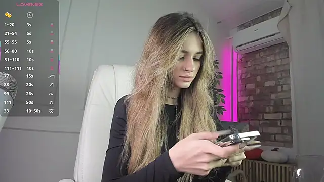 Blessed Molly online show from 10/17/25, 07:22