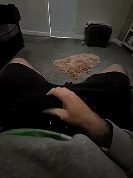 Snapshot of biversboy chatting on 09/17/25, 05:53 biversboy online show from 09/17/25, 05:53