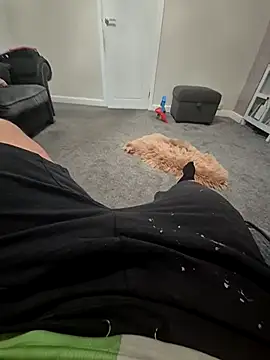 Snapshot of biversboy chatting on 09/24/25, 06:17 biversboy online show from 09/24/25, 06:17