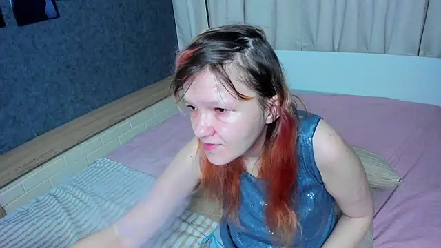 Nora lovvvv online show from 09/12/25, 10:15