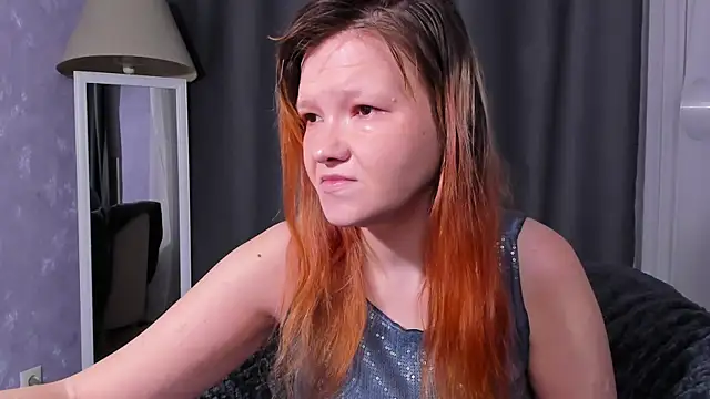 Nora lovvvv online show from 09/26/25, 10:19