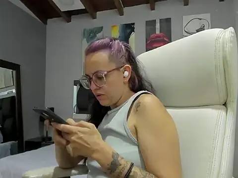 dalila macherano1 online show from 09/09/25, 11:48