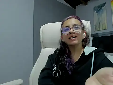 dalila macherano1 online show from 09/10/25, 12:05