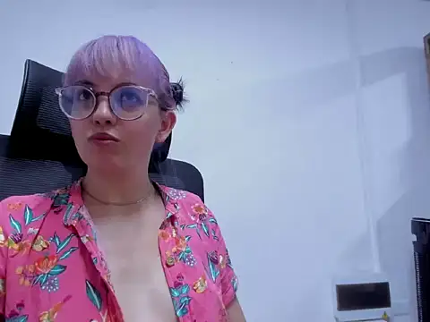 dalila macherano1 online show from 09/15/25, 09:04