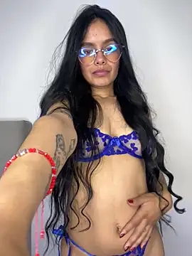 Melissa coch online show from 10/24/25, 04:36