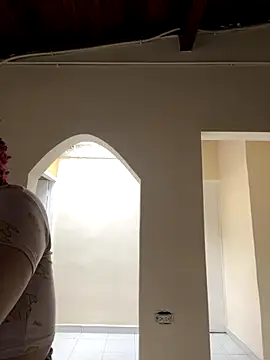 Enyagleam  online show from 10/05/25, 09:02