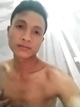Snapshot of Viet_dick chatting on 09/26/25, 01:37 Viet dick online show from 09/26/25, 01:37