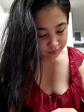 Minn-cute online show from 10/29/25, 04:48