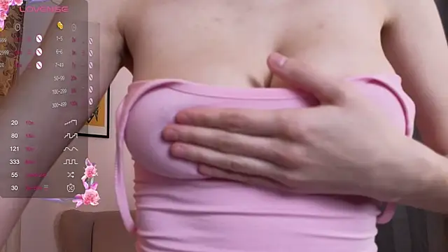 Sonia Jones online show from 10/15/25, 05:13