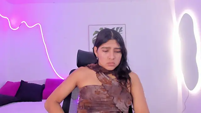 Cherrydollxx online show from 10/17/25, 10:18