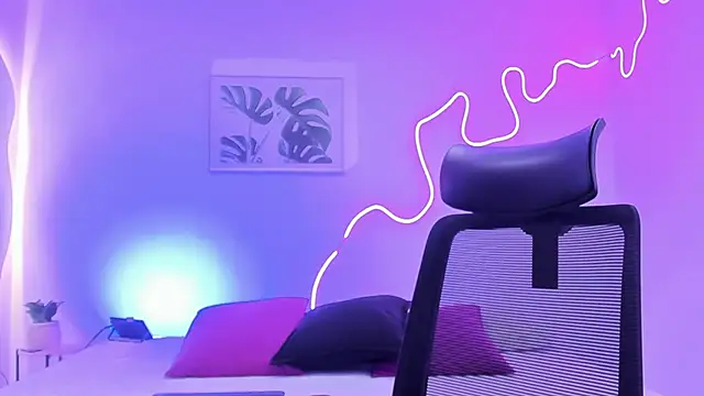 Cherrydollxx online show from 11/14/25, 11:53