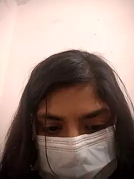 Snapshot of sassyy_poonam chatting on 10/07/25, 04:42 sassyy poonam online show from 10/07/25, 04:42