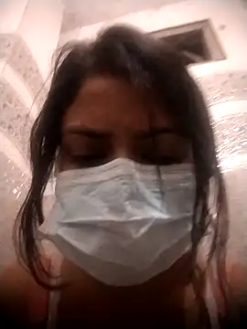 Snapshot of sassyy_poonam chatting on 10/25/25, 03:18 sassyy poonam online show from 10/25/25, 03:18