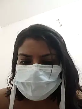 Snapshot of sassyy_poonam chatting on 10/28/25, 04:20 sassyy poonam online show from 10/28/25, 04:20