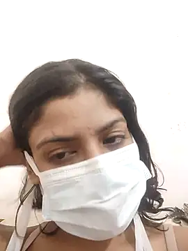 Snapshot of sassyy_poonam chatting on 10/29/25, 04:26 sassyy poonam online show from 10/29/25, 04:26