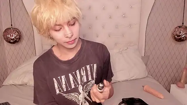 OliIverr22 online show from 10/18/25, 12:17