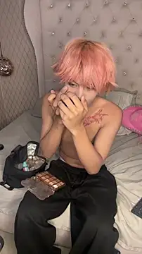 OliIverr22 online show from 10/24/25, 12:01