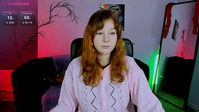 lola sun12 online show from 11/21/25, 01:21