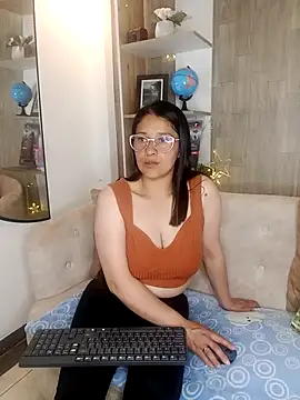 Alana steel 1 online show from 09/26/25, 05:17