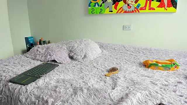 HaileyDuke online show from 11/12/25, 02:50