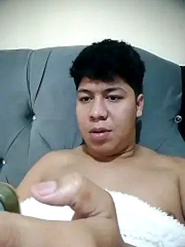 Snapshot of Milky_lea chatting on 10/24/25, 07:10 Milky lea online show from 10/24/25, 07:10