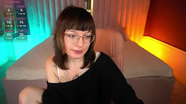 Pixie Peachh online show from 10/16/25, 01:23