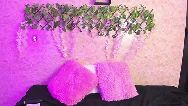 ImEmily444 online show from 10/21/25, 03:29