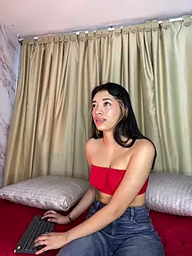 Snapshot of stepha__ chatting on 09/12/25, 11:10 stepha online show from 09/12/25, 11:10