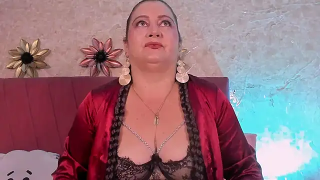 PalomaLombardi online show from 11/27/25, 08:11