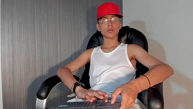 Daddy Darcks online show from 10/22/25, 09:03