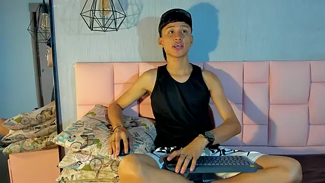 Daddy Darcks online show from 11/07/25, 08:20