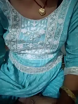 Snapshot of Grishma_Ganatra chatting on 09/24/25, 04:10 Grishma Ganatra online show from 09/24/25, 04:10