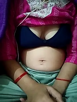 Snapshot of Grishma_Ganatra chatting on 11/25/25, 07:25 Grishma Ganatra online show from 11/25/25, 07:25