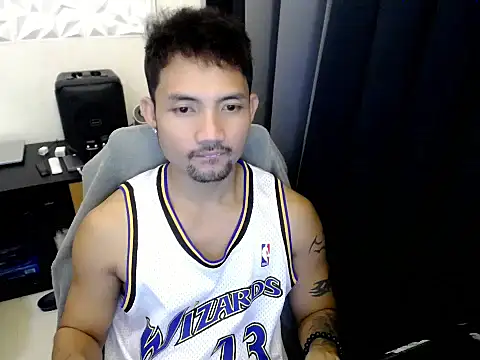Thefriskyasian online show from 09/19/25, 05:24