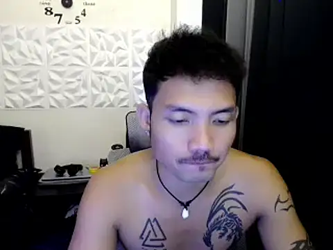 Thefriskyasian online show from 10/28/25, 05:33