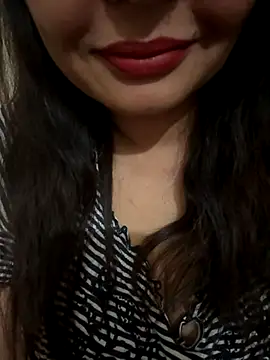 Bhabi Ki Antarvasna online show from 11/07/25, 04:51