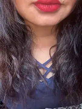 Bhabi Ki Antarvasna online show from 11/09/25, 04:55