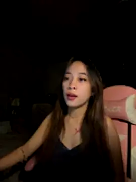 Yummiiieee28 online show from 11/07/25, 10:26