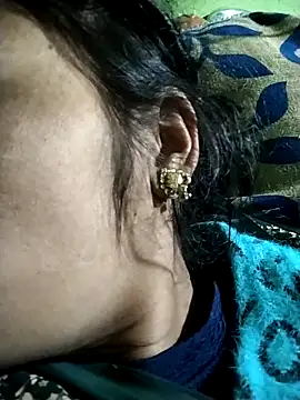 Snapshot of Hot_Kajal5 chatting on 11/13/25, 12:20 Hot Kajal5 online show from 11/13/25, 12:20