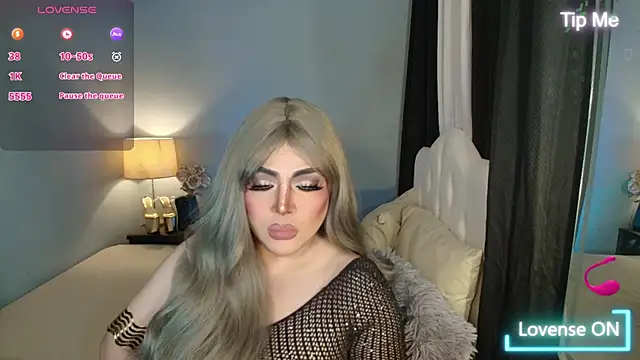 Unforgettable Maria online show from 11/15/25, 01:36