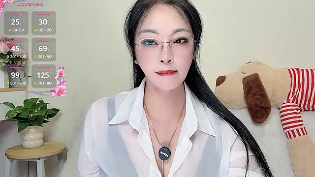 Snapshot of Hua_Hua_0 chatting on 09/25/25, 01:26 Hua Hua 0 online show from 09/25/25, 01:26