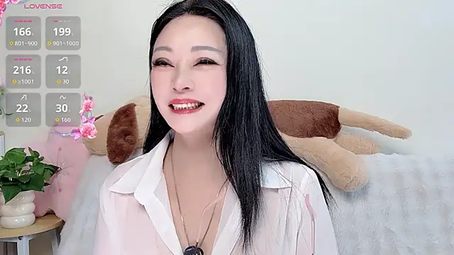 Snapshot of Hua_Hua_0 chatting on 09/27/25, 01:43 Hua Hua 0 online show from 09/27/25, 01:43