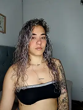 Miss-Melina online show from 11/15/25, 01:36