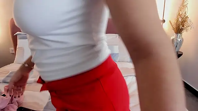 ArianaSilva  online show from 10/20/25, 12:05