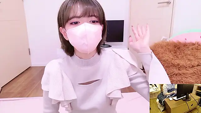 Azusa DoMybest online show from 11/05/25, 03:17