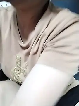 Mie rose online show from 10/19/25, 01:45