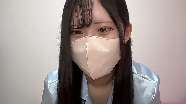 Snapshot of noa_uxu chatting on 10/21/25, 12:06 noa uxu online show from 10/21/25, 12:06