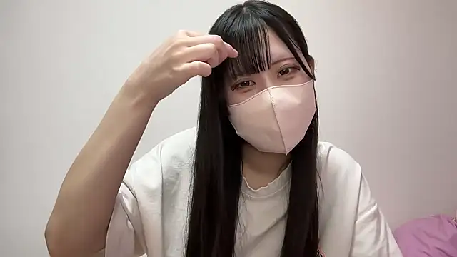 Snapshot of noa_uxu chatting on 11/14/25, 05:06 noa uxu online show from 11/14/25, 05:06