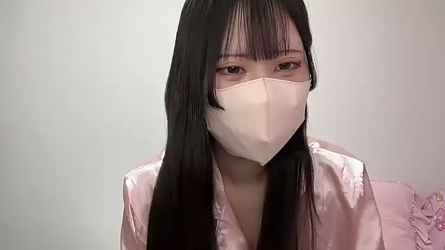 Snapshot of noa_uxu chatting on 11/16/25, 02:06 noa uxu online show from 11/16/25, 02:06